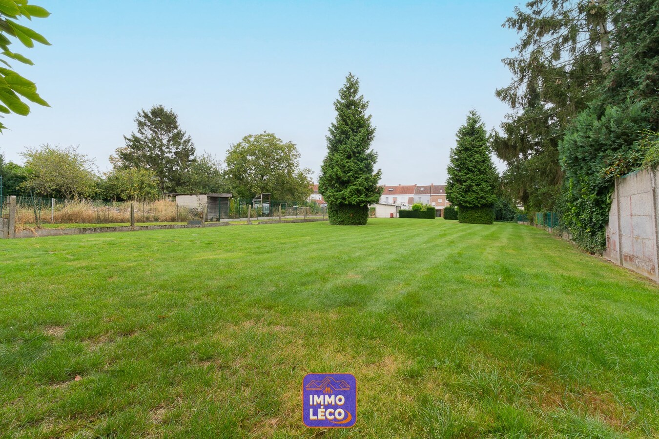 Terrain constructible de 1180m² , dans le centre de Mouscron ! 