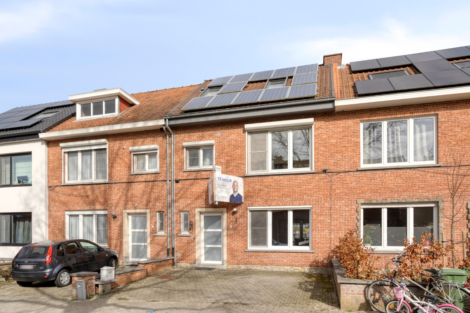 Woning met 4 slaapkamers, 2 badkamers, tuin, terras en autostaanplaats in Kessel-Lo! – EPC 206 kWh/m² - bewoonbare opp. 148 m² 