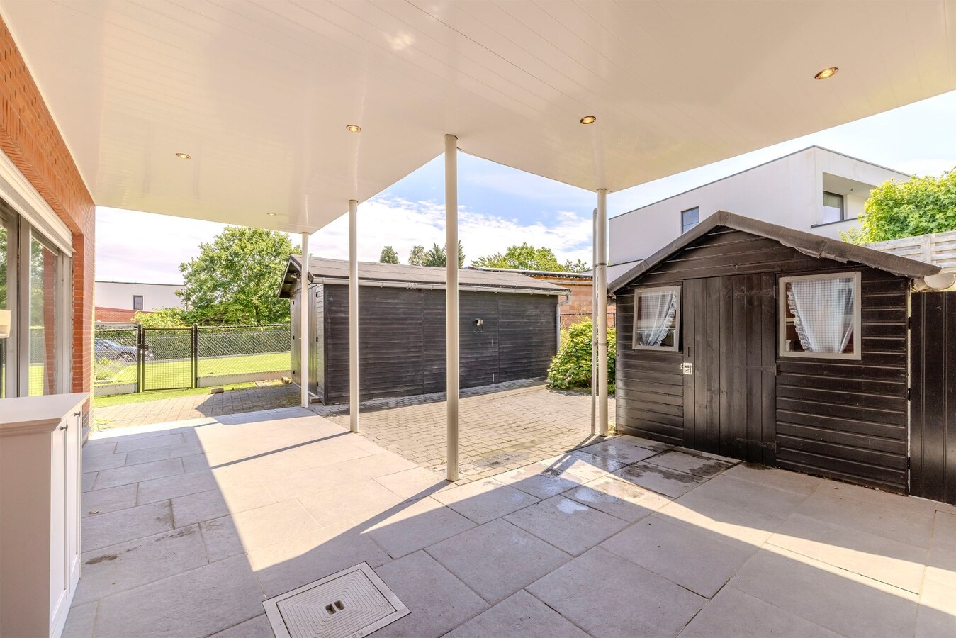 Ruime gezinswoning met 4 slpks op 568 m² 