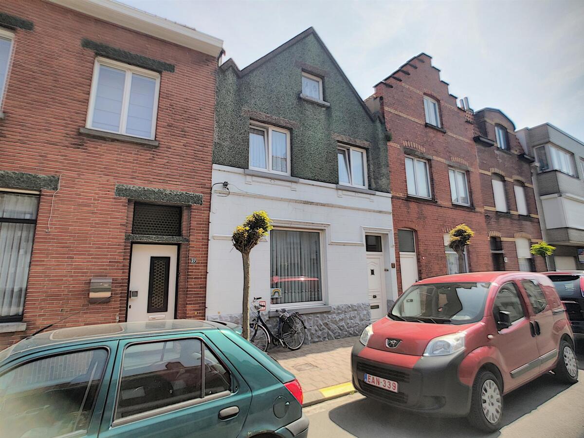 Ruime gezinswoning met tuin - Heist 