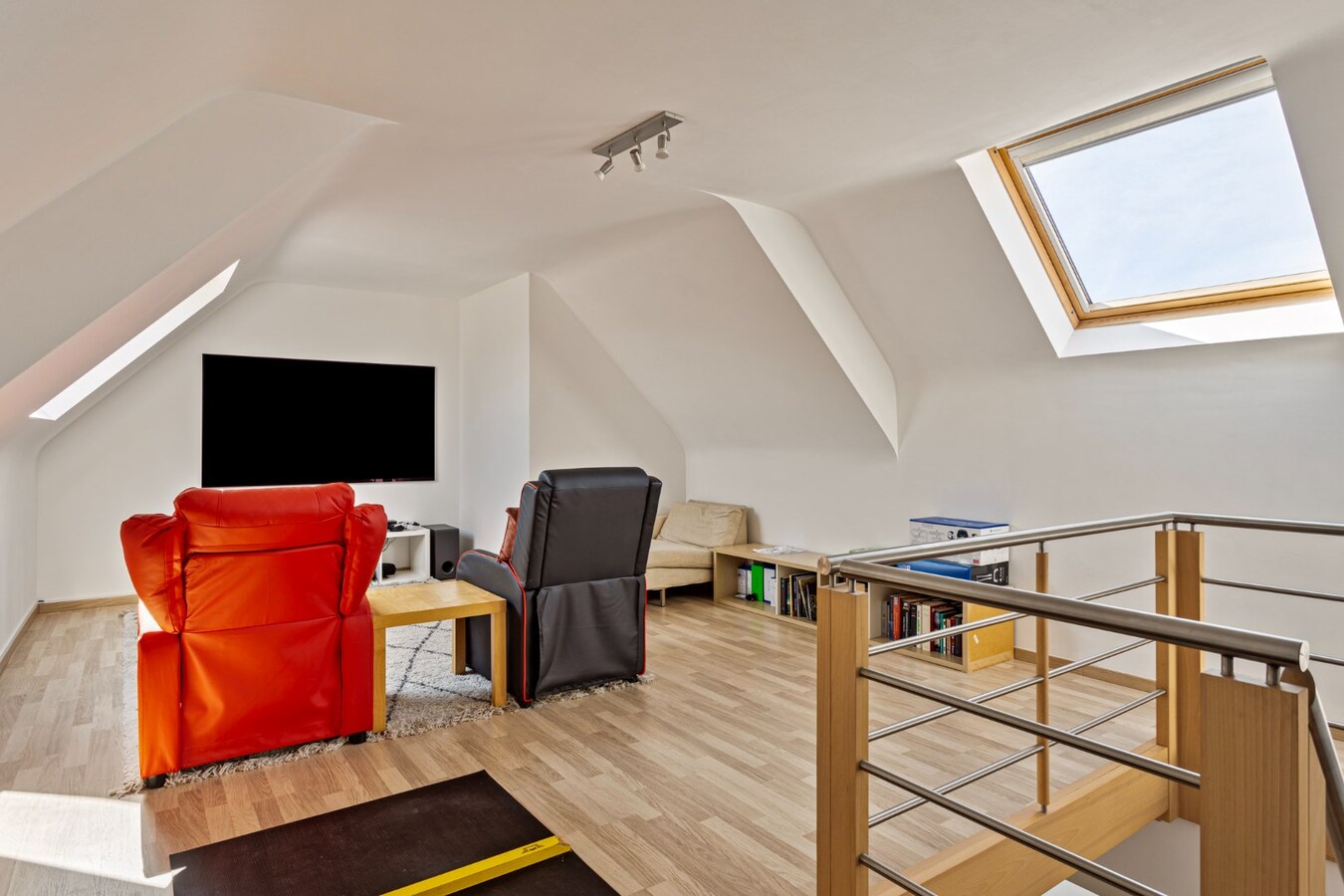 Ruim Triplex Appartement in Bierbeek (Korbeek-Lo) 