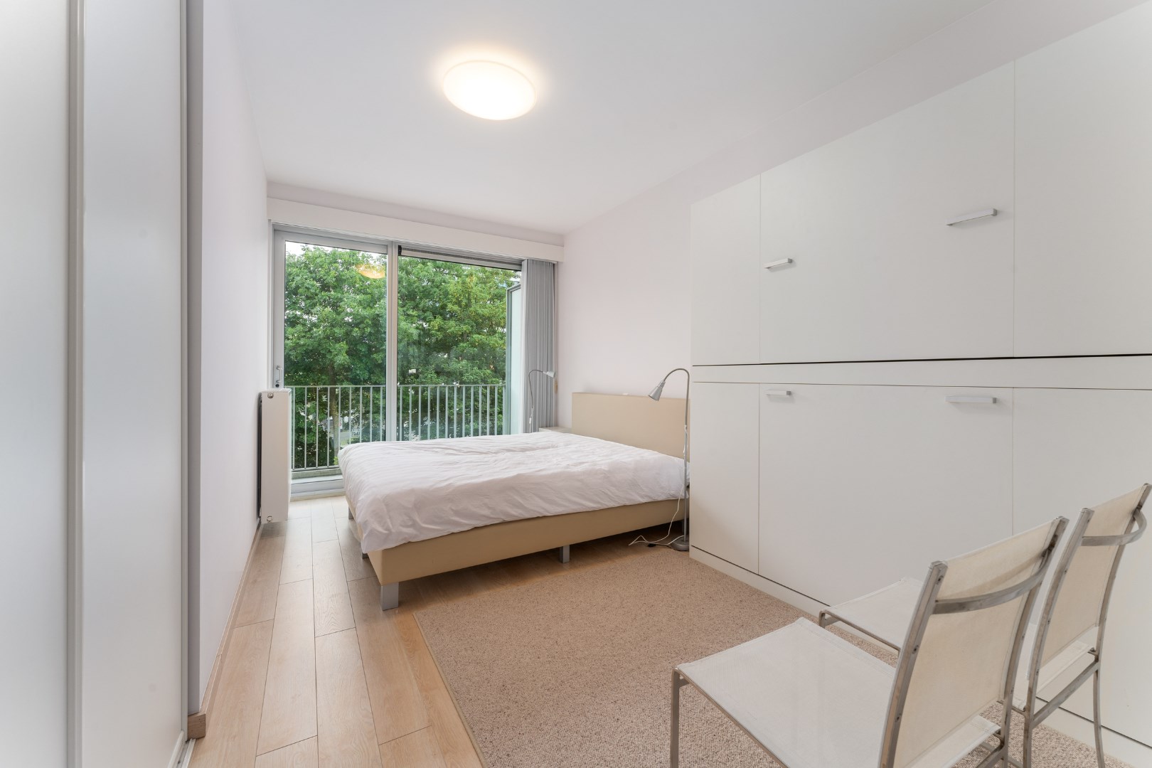 LUXUEUS APPARTEMENT MET PRACHTIG GROENZICHT 