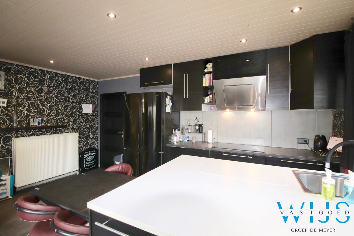 Landelijk gelegen halfopen bebouwing te Assenede 