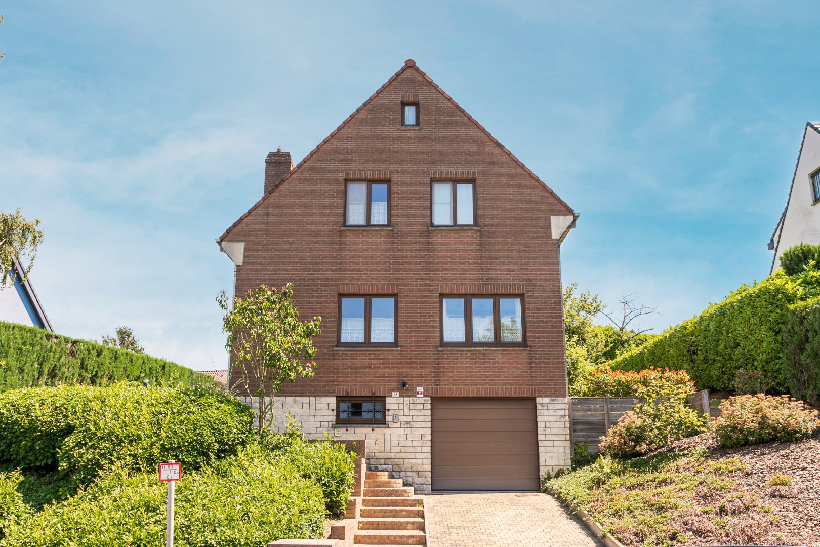Verzorgde woning met 3 slpk, garage en tuin 