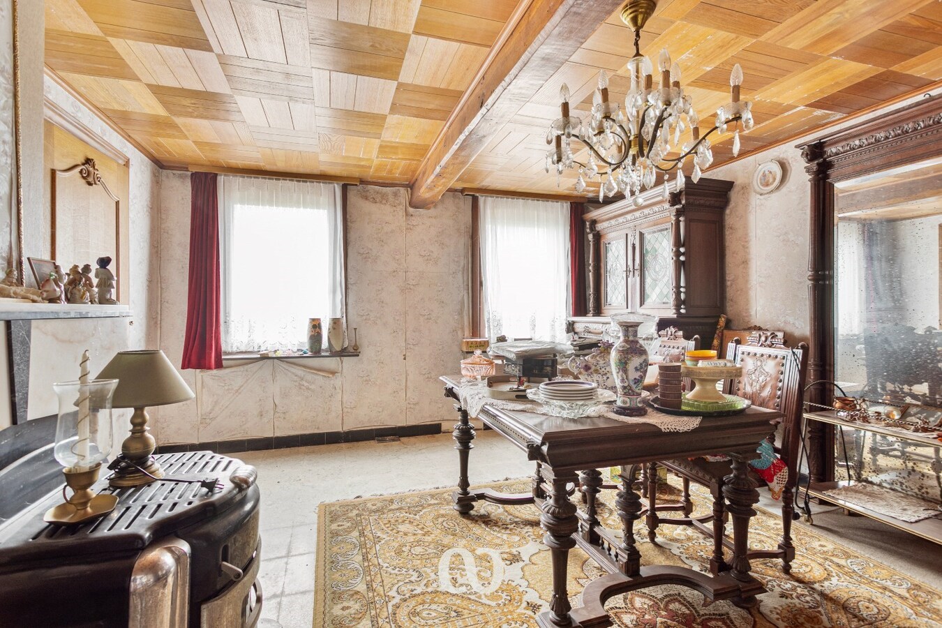 Subliem gelegen te renoveren/te slopen hoeve 