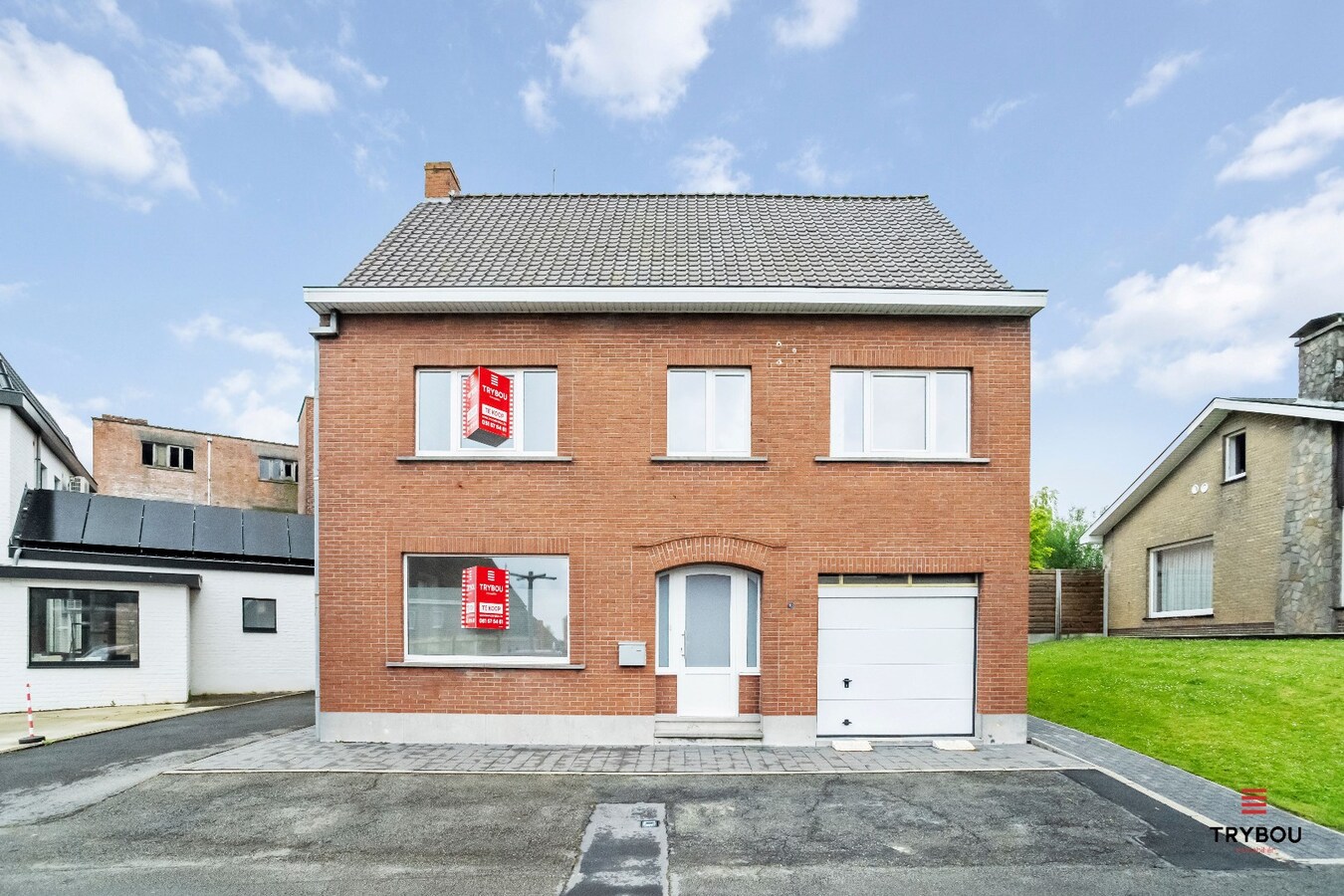 Gerenoveerde alleenstaande woning met 3 slaapkamers op perceel van 562m² 