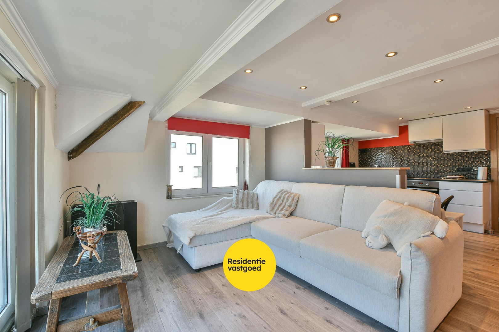 Ruime woning op toplocatie - vlakbij centrum, strand &amp; zee! 