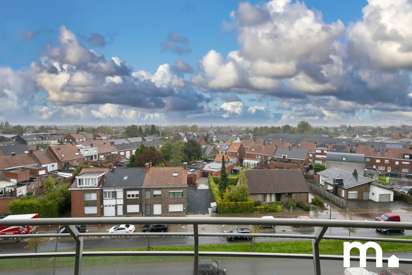 Instapklaar appartement met garage en privé parkeerplaats te koop in Roeselare ! 