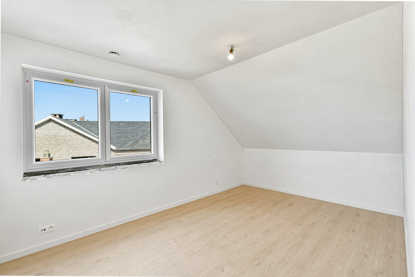 Nieuwbouwwoning op rustige locatie met 3 slaapkamers 