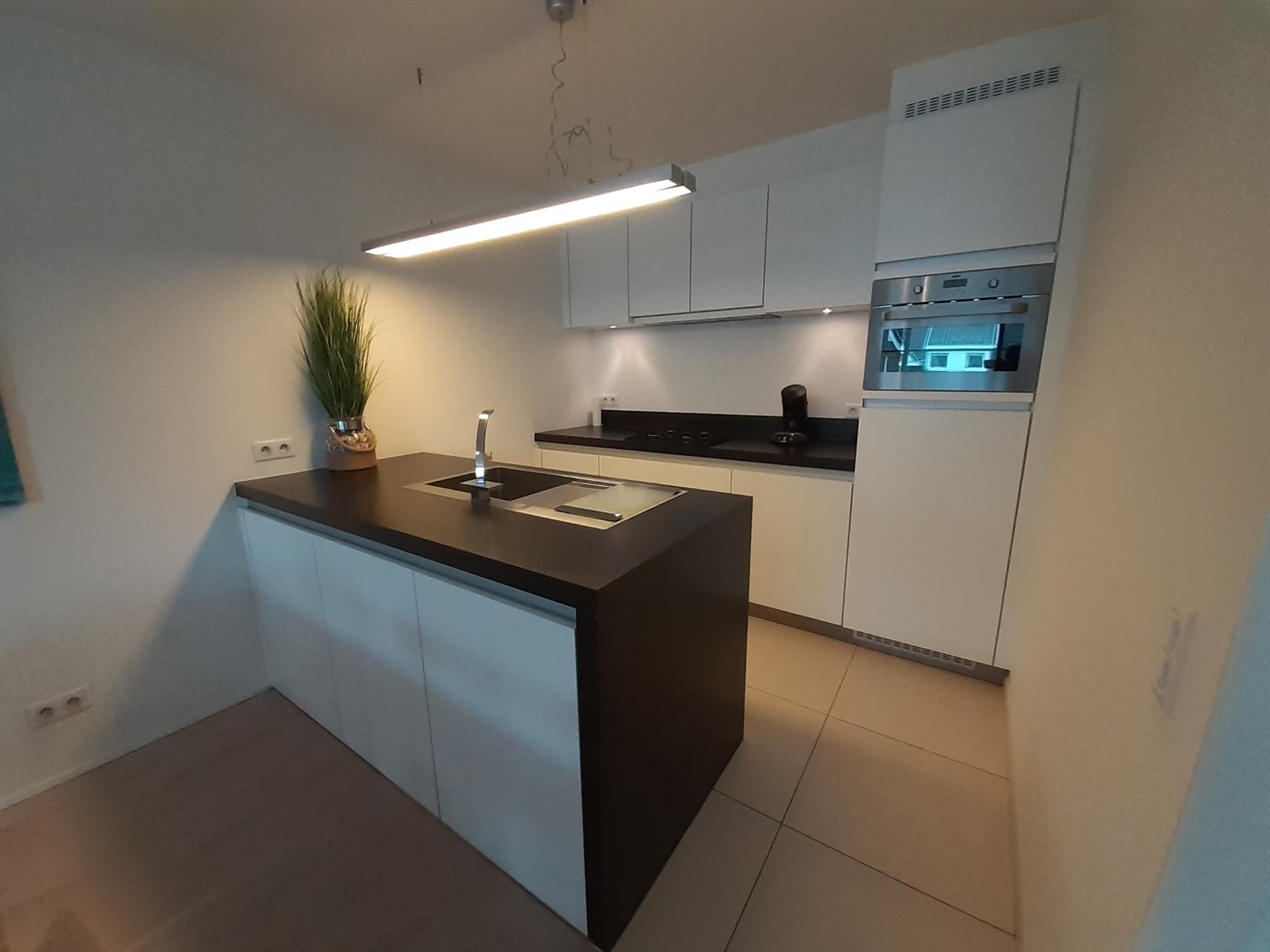 mooi onderhouden 2 slaapkamer appartement. 