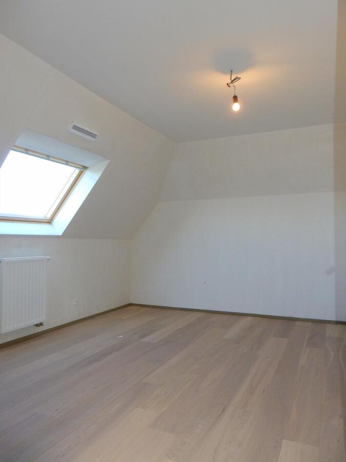 Prachtig duplexappartement  met 3 slaapkamers en grote terrassen 