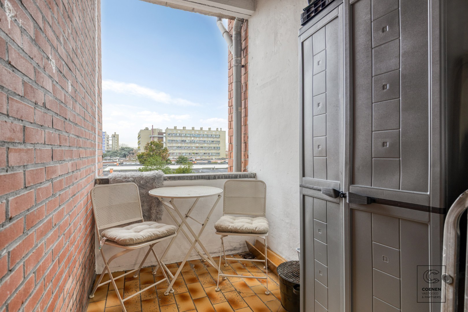 Ruim, lichtrijk appartement van 124 m² en twee slaapkamers te Antwerpen! 