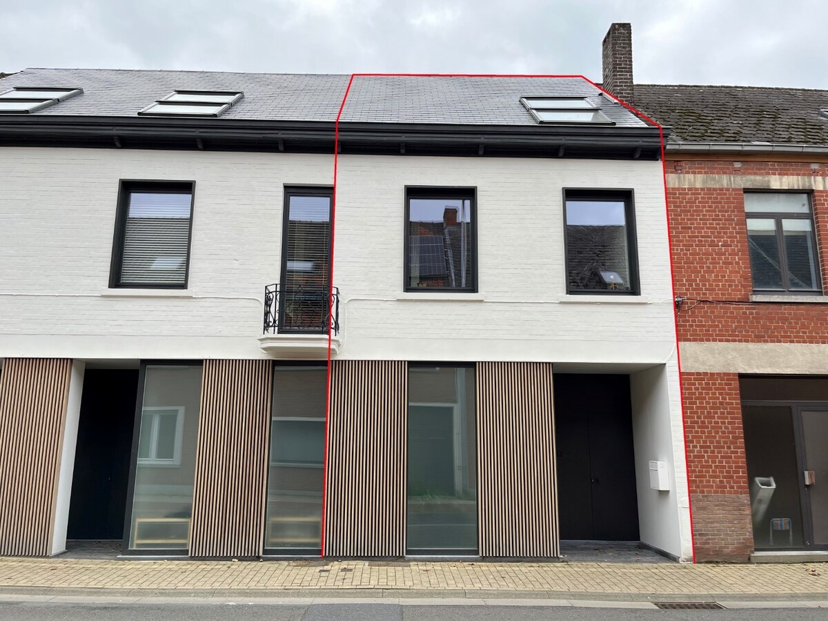 Stijlvolle woning in hartje Gavere 
