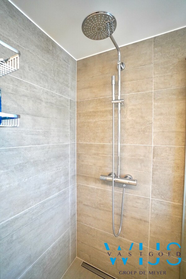 Tof woonhuis in een gekende woonwijk te Evergem 