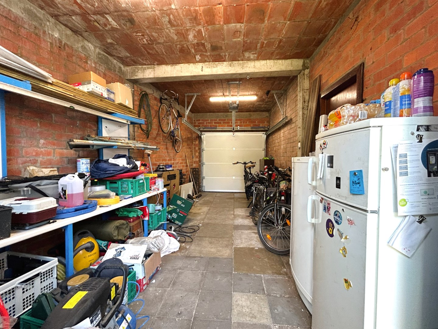 Opbrengsteigendom met 2 appartementen in Balen 