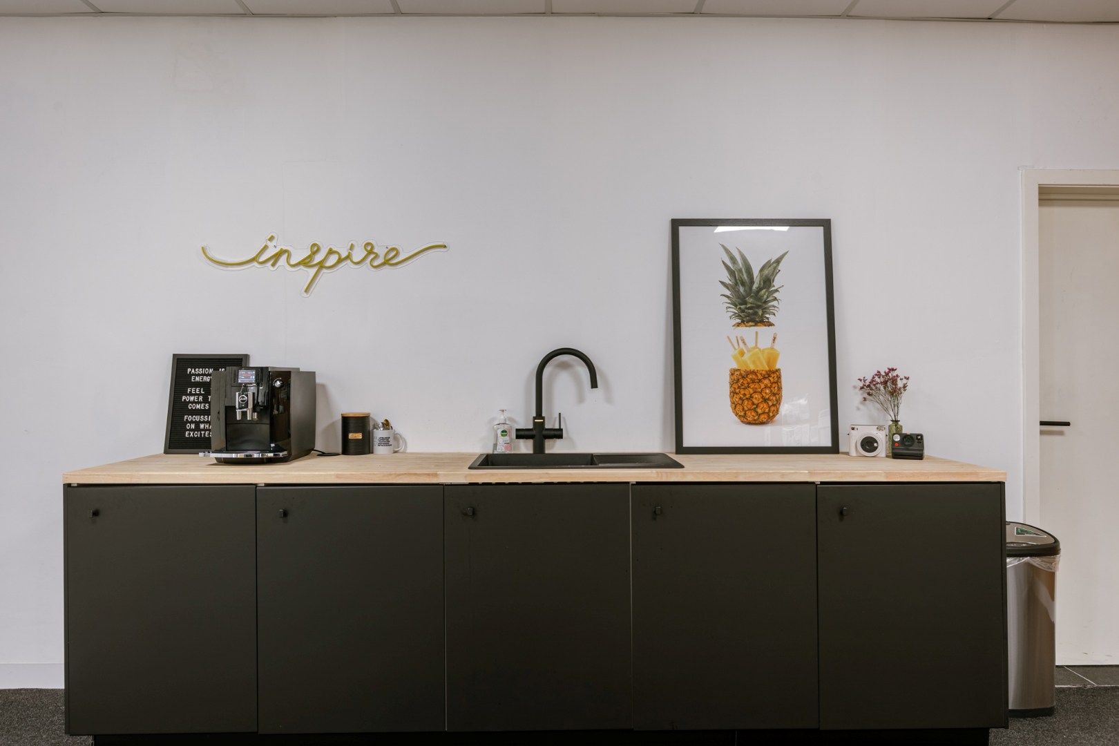 Vlot te bereiken kantoorgebouw 