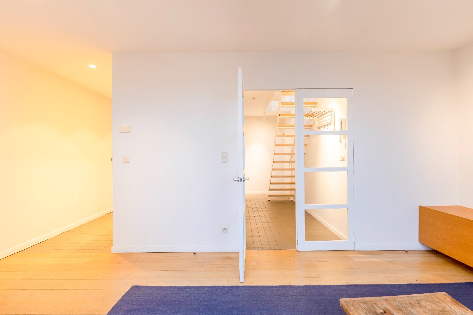 Gemeubeld duplex-appartement met terras 