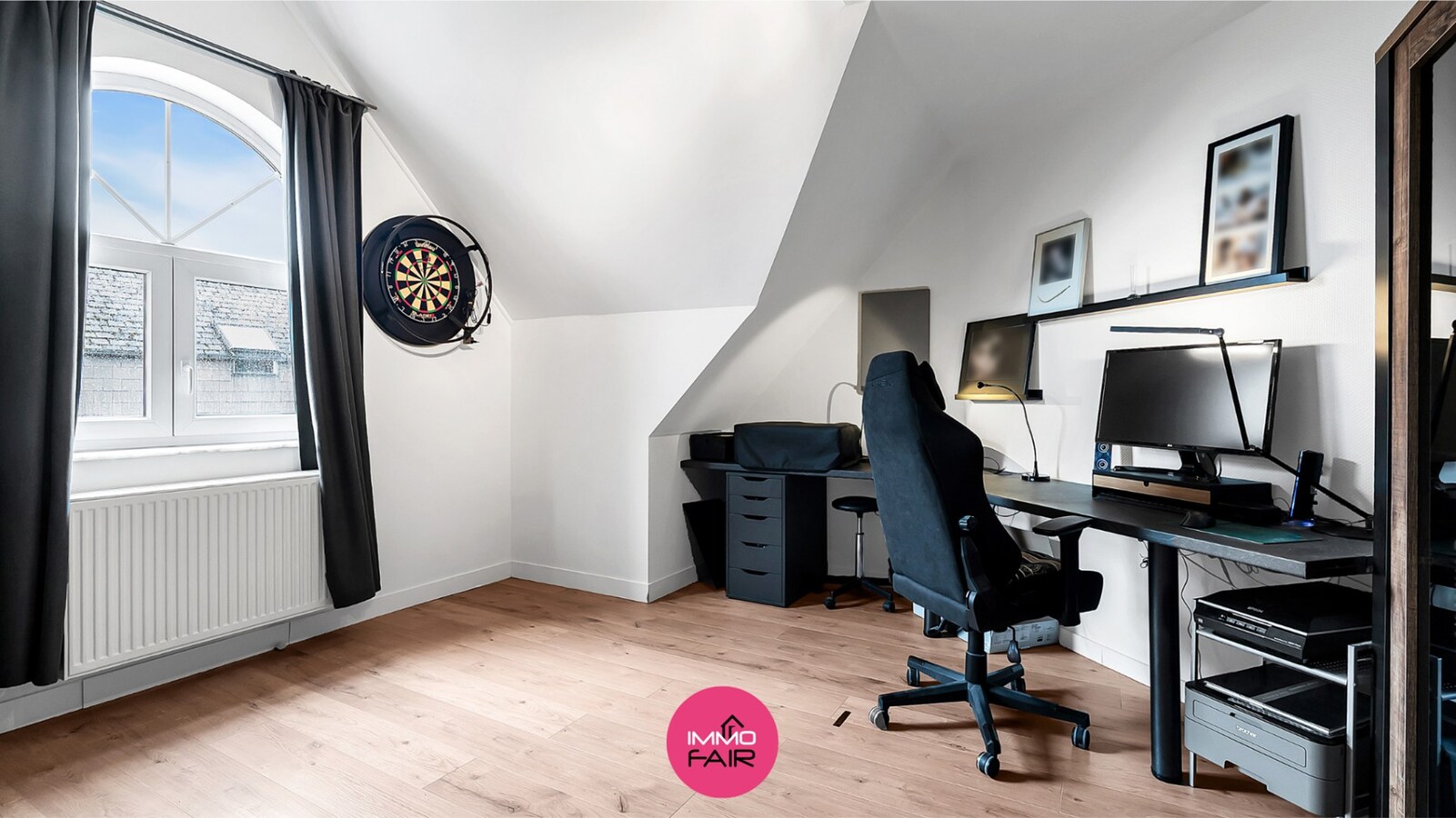 Ruim duplex appartement in kleinschalige residentie op toplocatie in Maasmechelen 