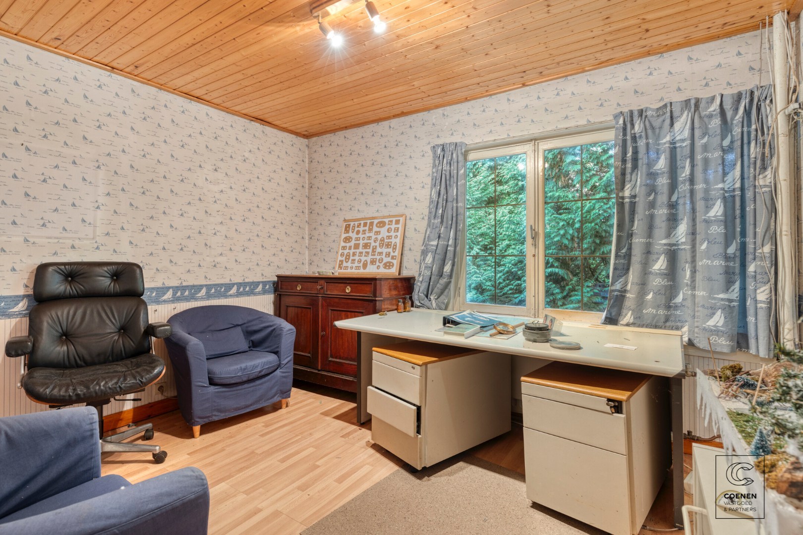 Volledig te renoveren/af te breken woning op prachtig perceel van 2682 m² te Schilde! 