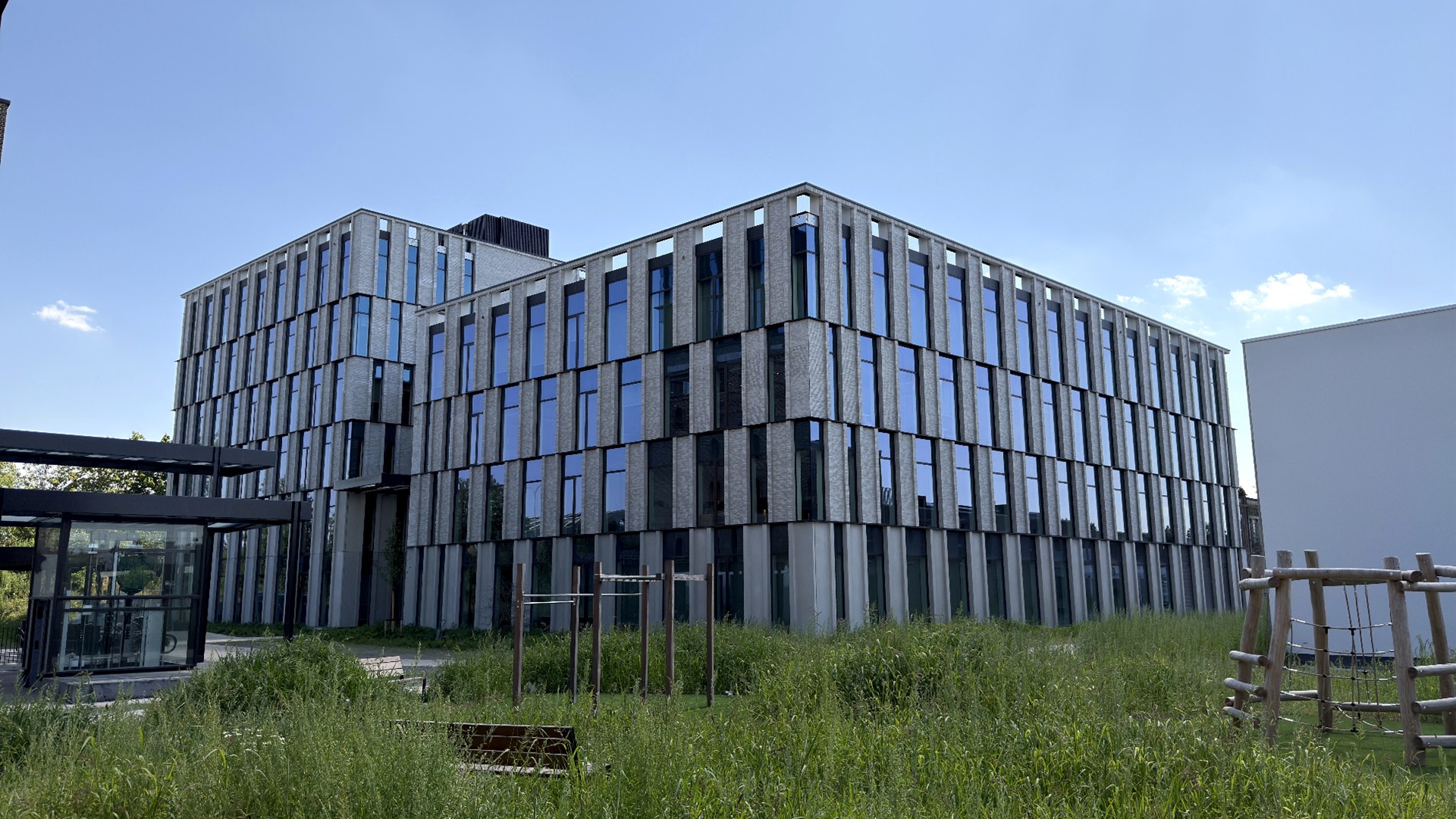 Nieuwbouw kantoren te huur in gebouw Innovation te Mechelen
