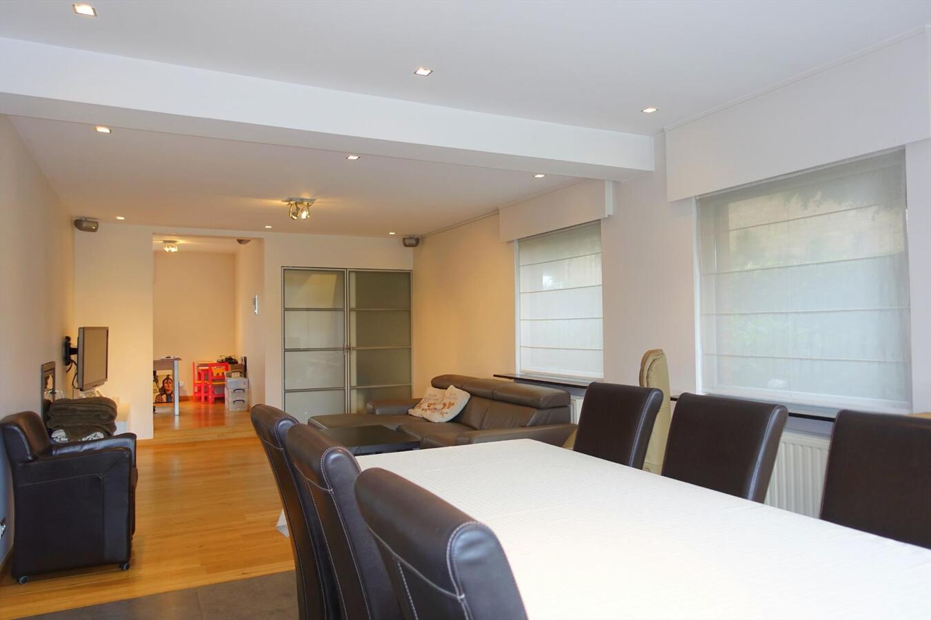 Prachtig ruime gerenoveerde woning 