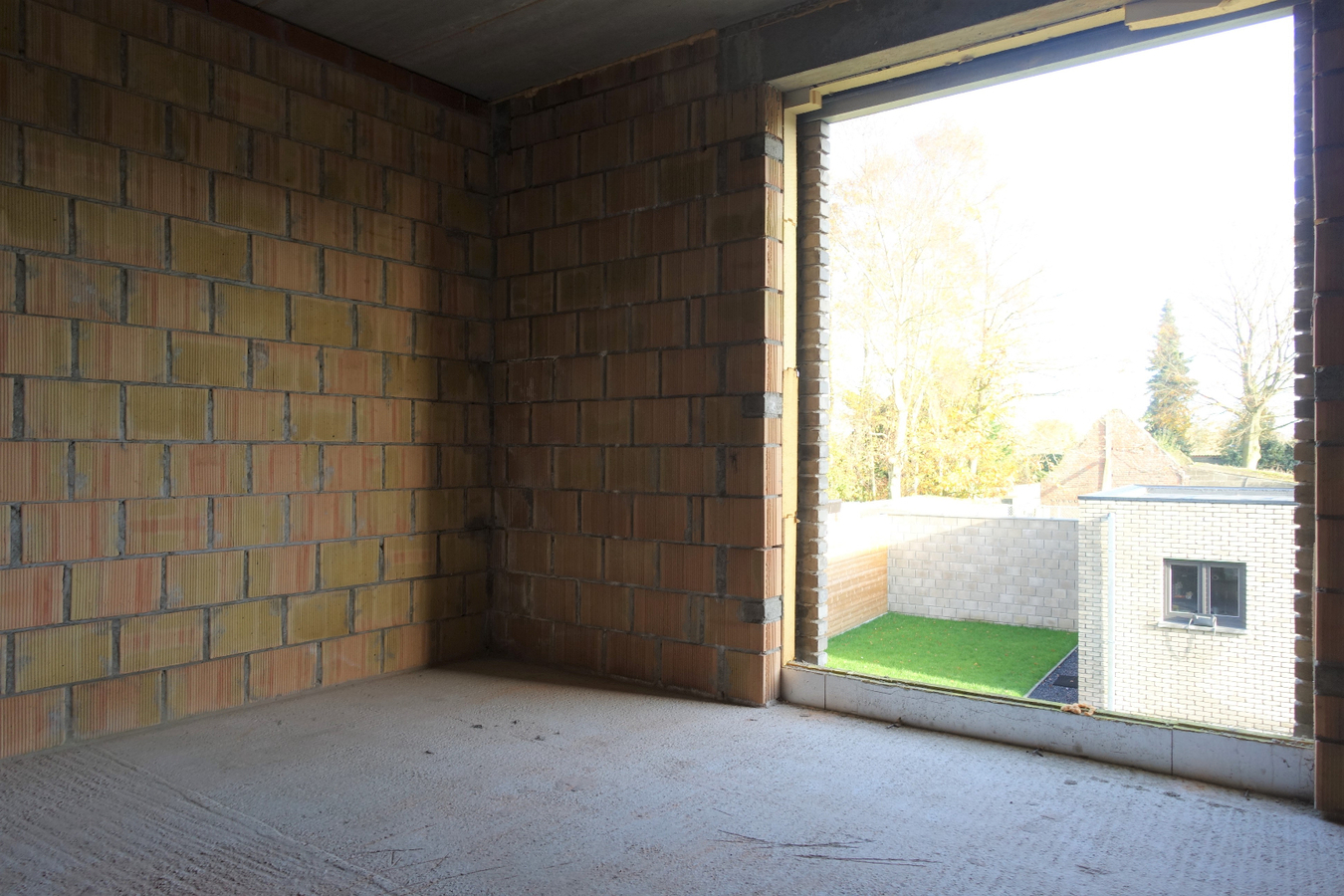 Prachtige nieuwbouwwoning in ruwbouw 