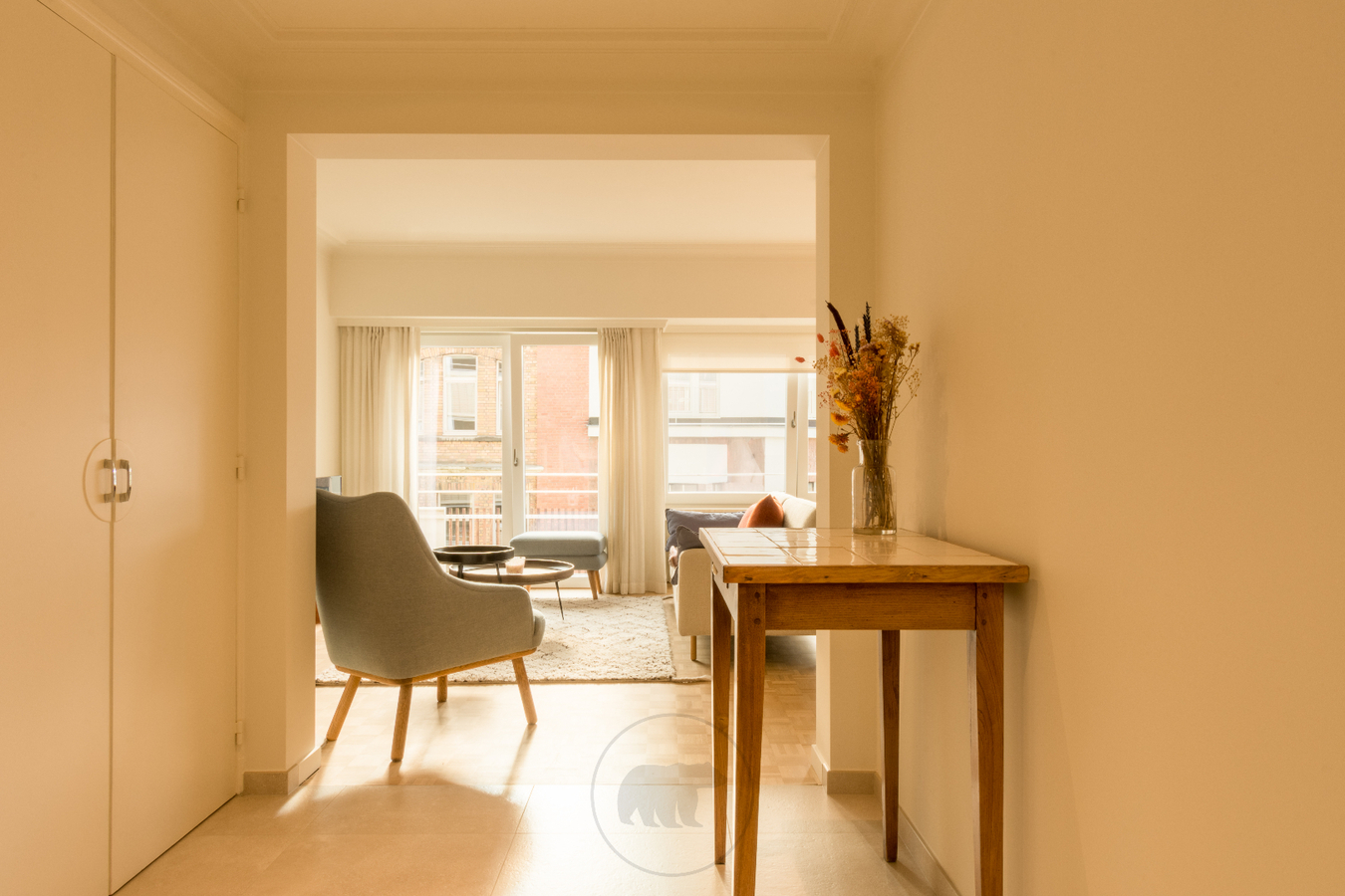 Subliem gelegen appartement met garagebox (renovatie 2020) 