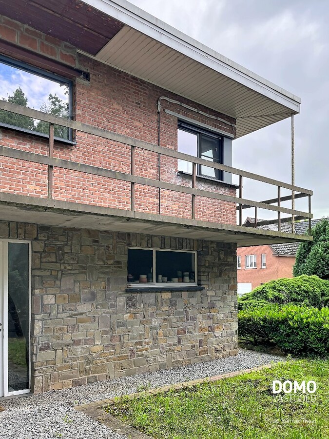 Ruime gezinswoning met 3 slaapkamers en mooie tuin 