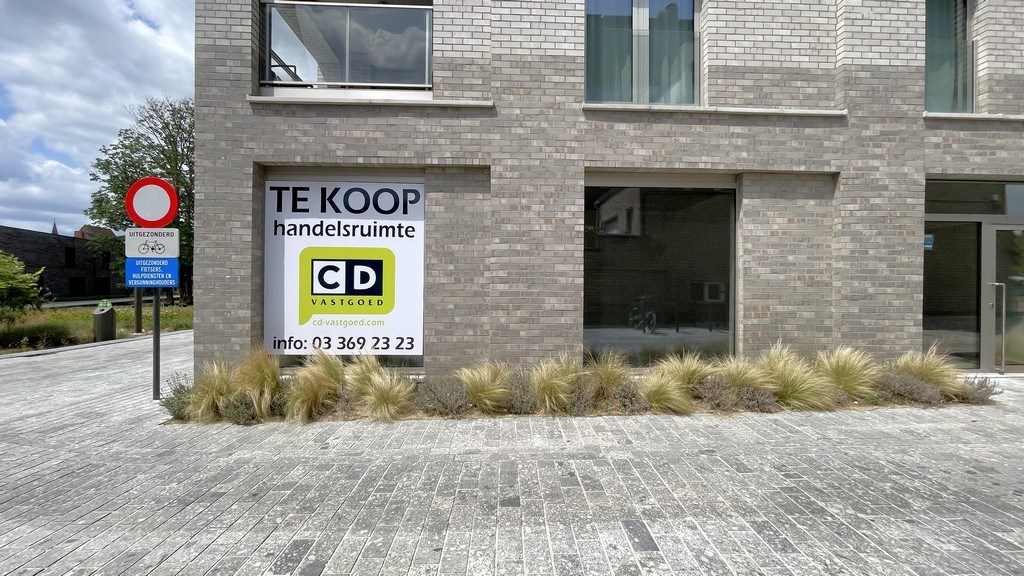 Nieuwbouw casco handelsruimte te koop in Tinelpark te Mechelen