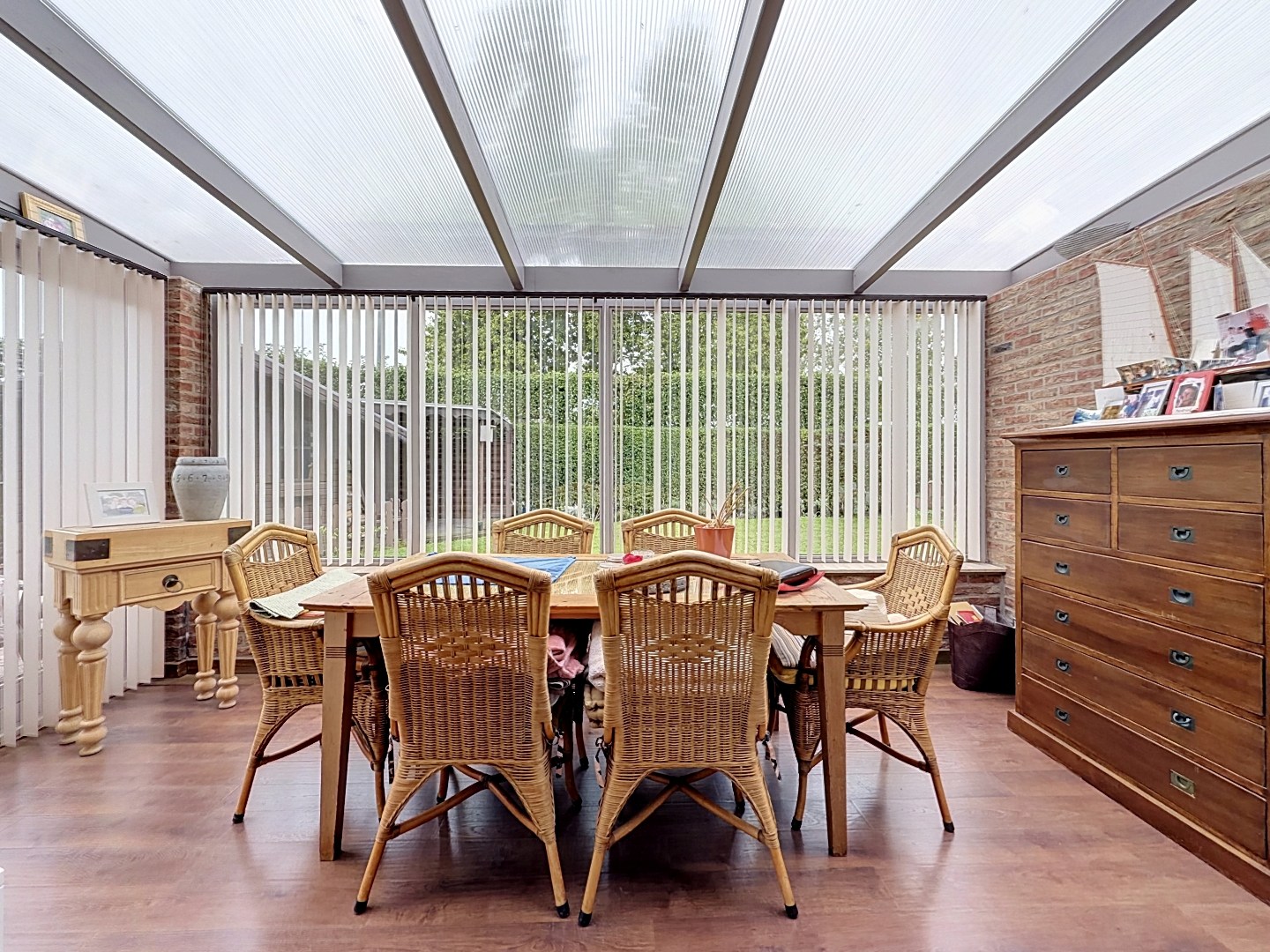 Magnifique villa avec jardin et garage à Ostende, 4 chambres, année de construction 1991. 