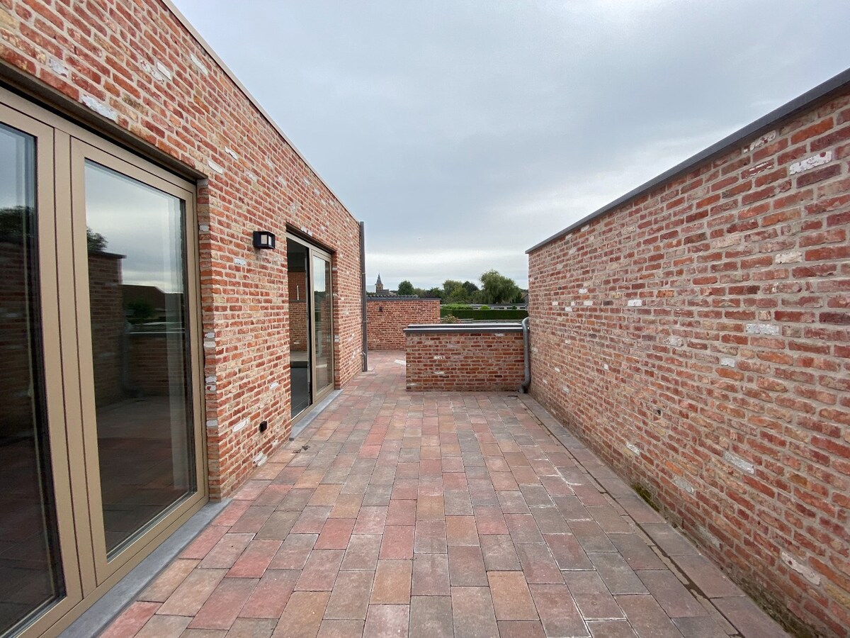 Recent gelijkvloersappartement met 2 slaapkamers 