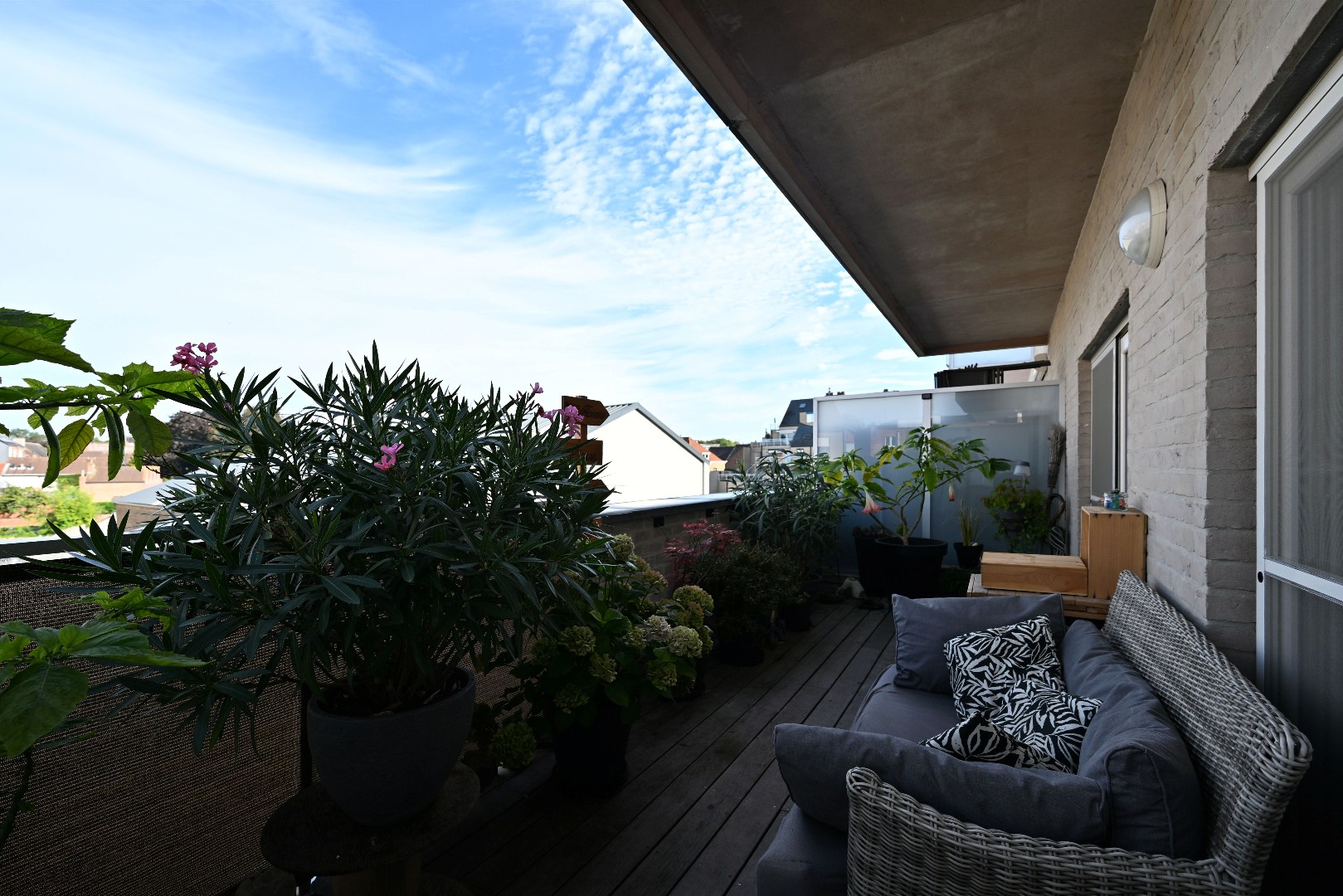 Energiezuinig appartement met 2 slpks, terras en garage te Maldegem 