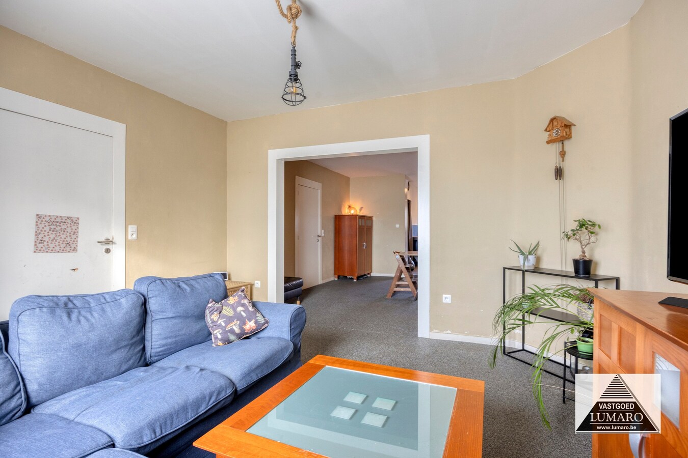 Ideale praktijk- of kangoeroewoning met tuintje en parking 