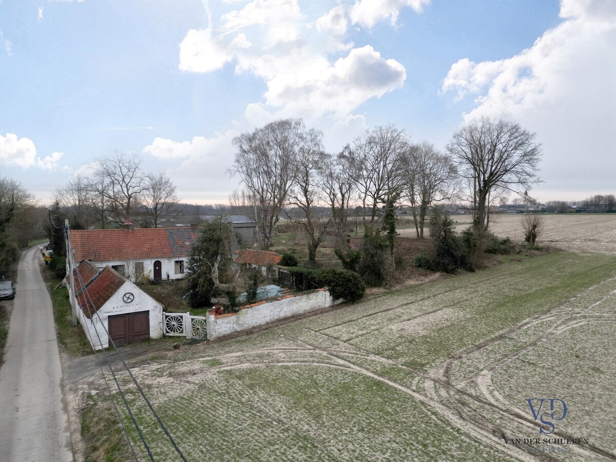 Hoeve op 3963 m² grond. 