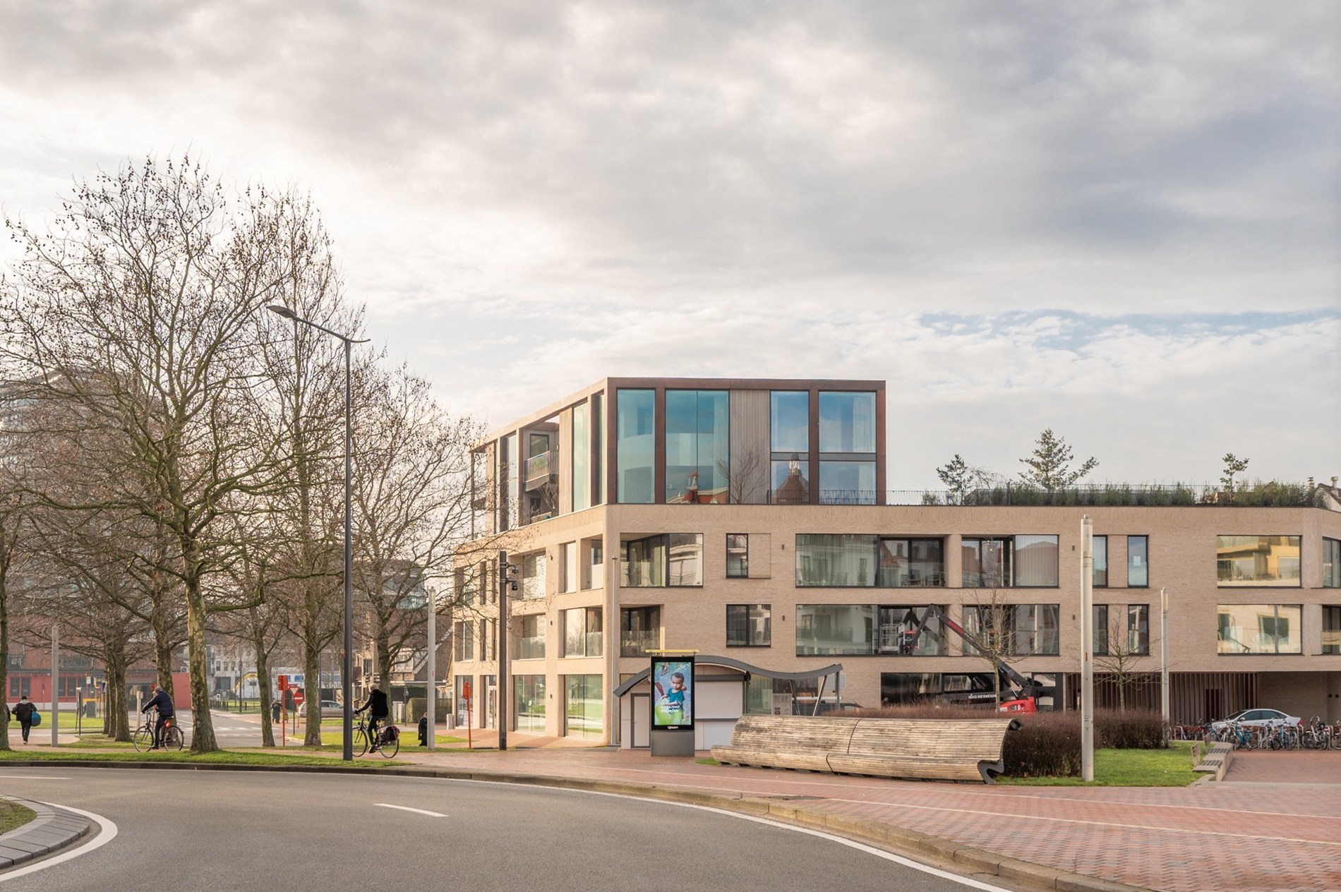 Centraal gelegen nieuwbouw-appartement in de residentie Maurice (met mogelijkheid tot aankoop van een inpandige autostaanplaats). 