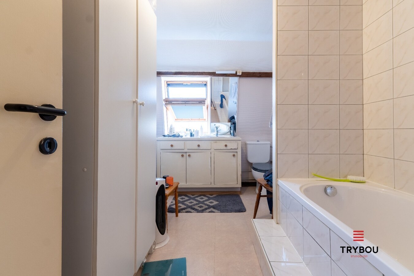 Te renoveren halfopen woning op ruim perceel van 1422m² in Brielen 