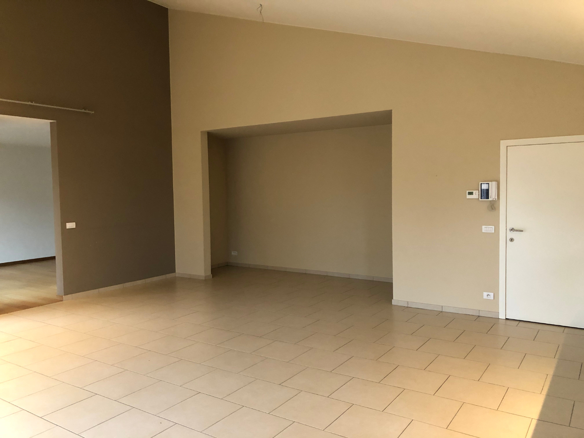 Bijzonder ruim 2-slpk-luxeappartement in centrum De Pinte 