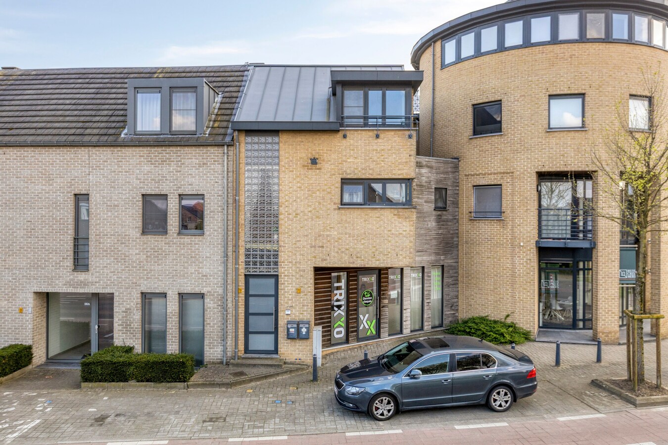 Centrum Dilsen: comfortabel appartement met terras en parking 