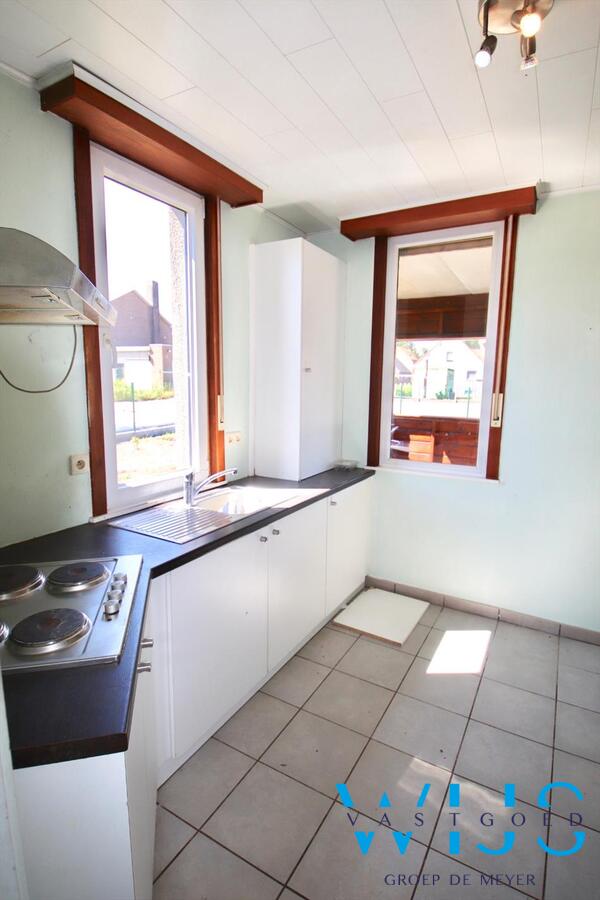 Woonhuis met 1 slaapkamer in het centrum van Ertvelde ! 