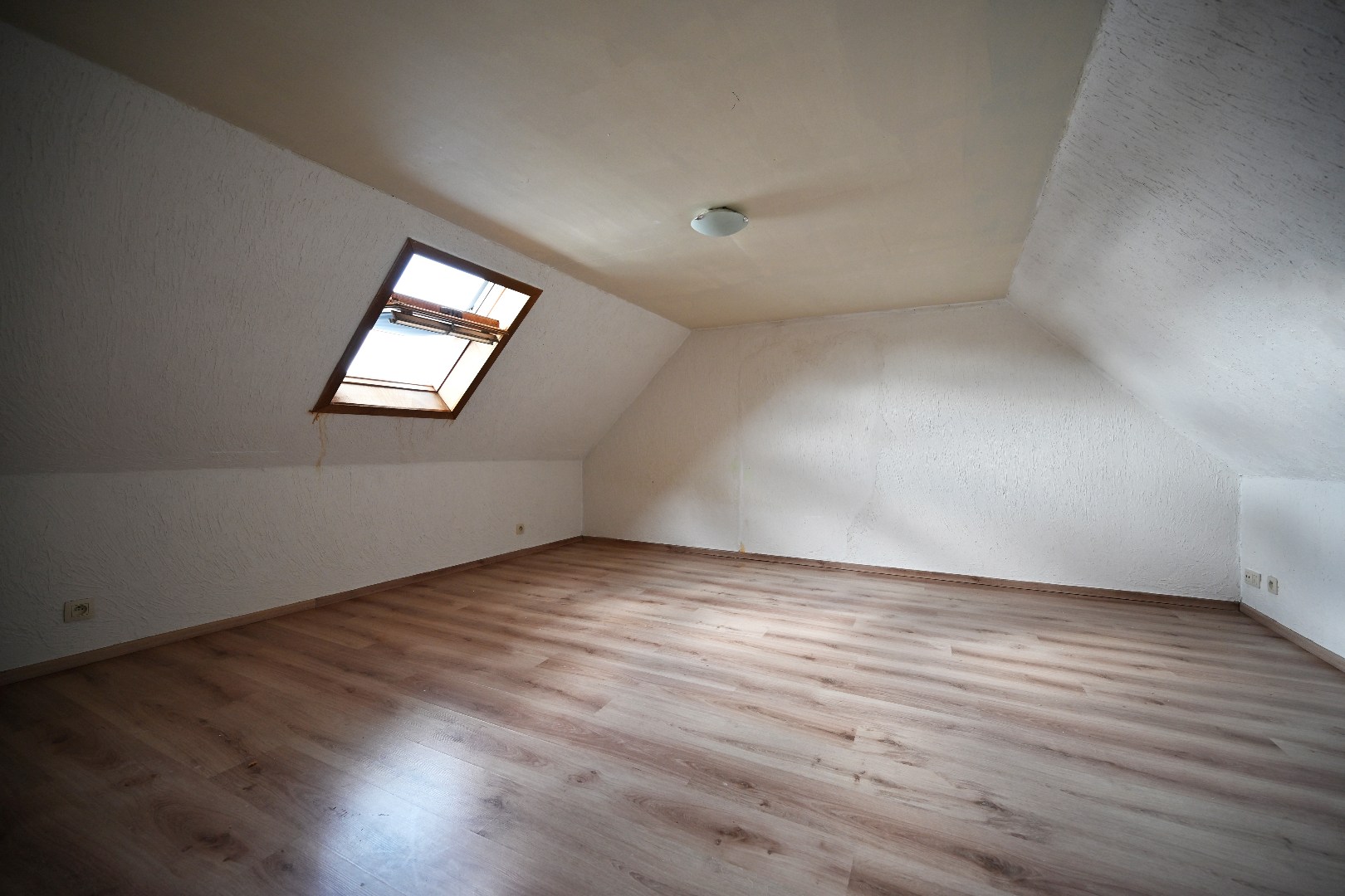 Interessant appartement met 2 slpks, terras &amp; mogelijkheid garage te Kaprijke (Bentille) 