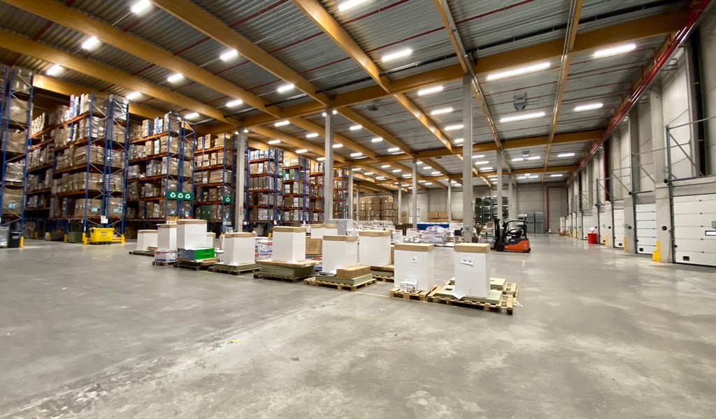 Recent logistiek magazijn te huur in IZ De Hulst Willebroek