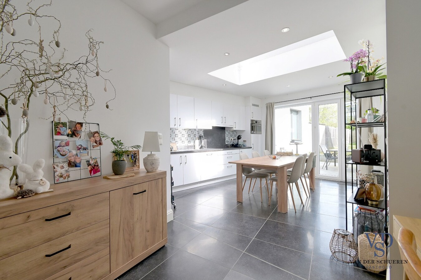 Comfortabele woning met tuin op topligging in Gavere. 