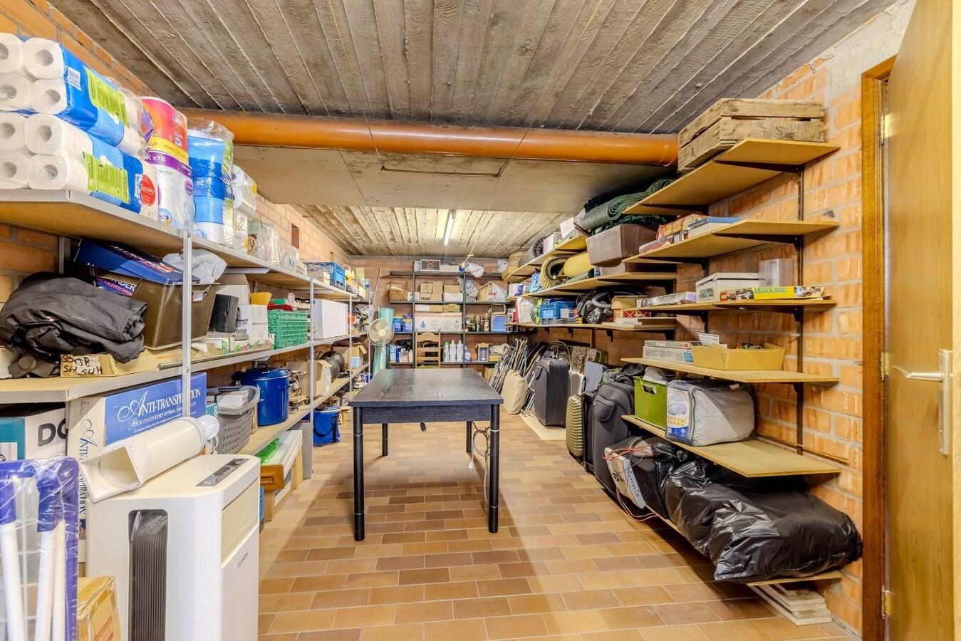 Ruime, landelijk gelegen woning met diverse mogelijkheden 