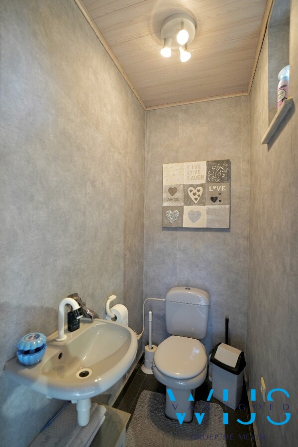 Instapklare open bebouwing op topligging nabij centrum Assenede! 