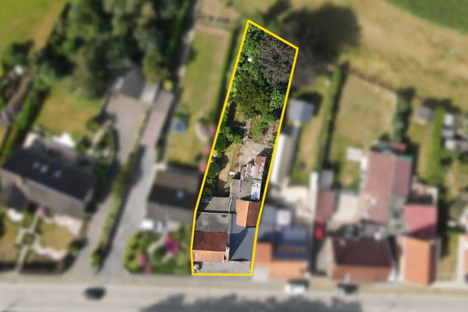 Landelijk gelegen woning met zonnige tuin te Ichtegem