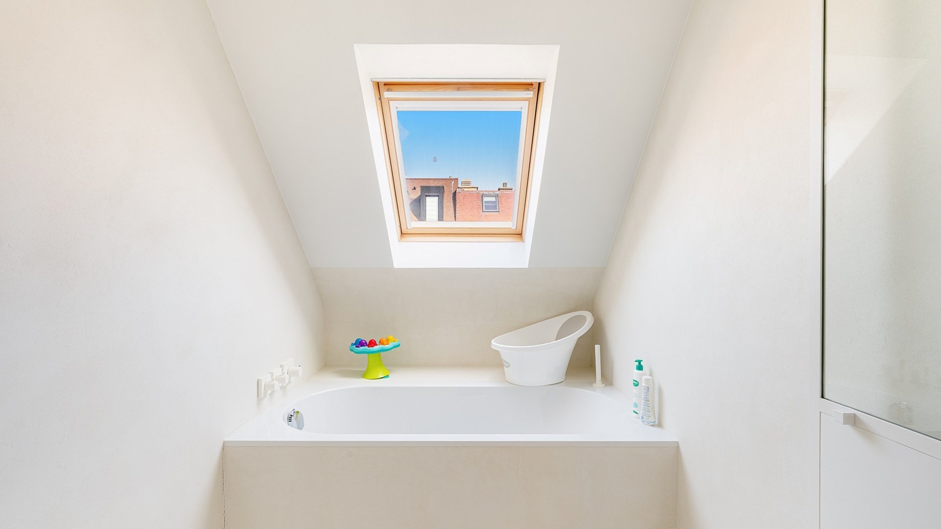 Magnifique appartement duplex rénové avec 3 chambres à vendre à Knokke 