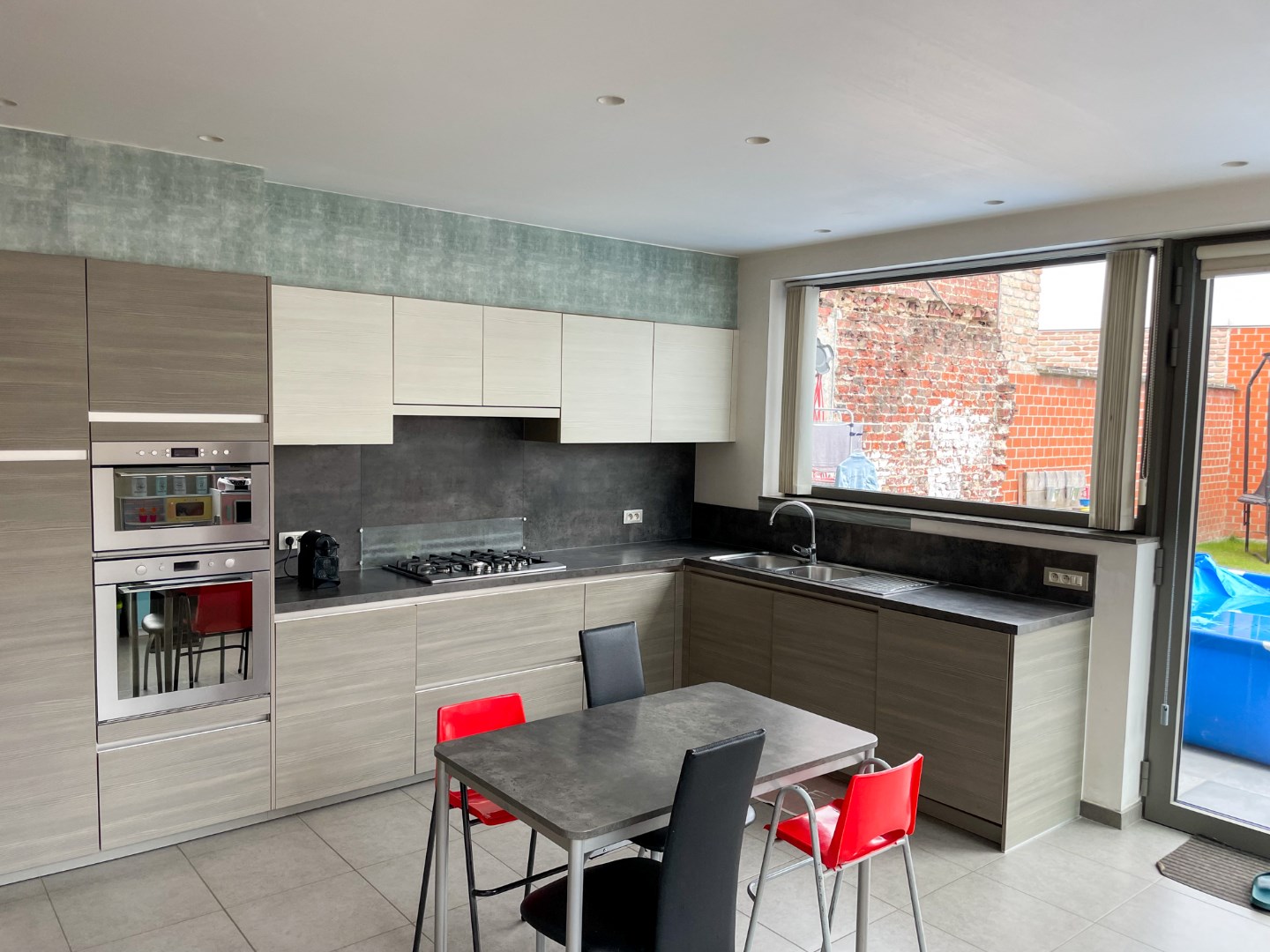 Gezinswoning met tuin en 3 slaapkamers in Harelbeke 