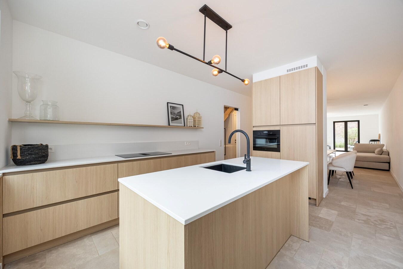 Prachtige nieuwbouwwoning met 4 slpk op een rustige ligging te Mechelen! 
