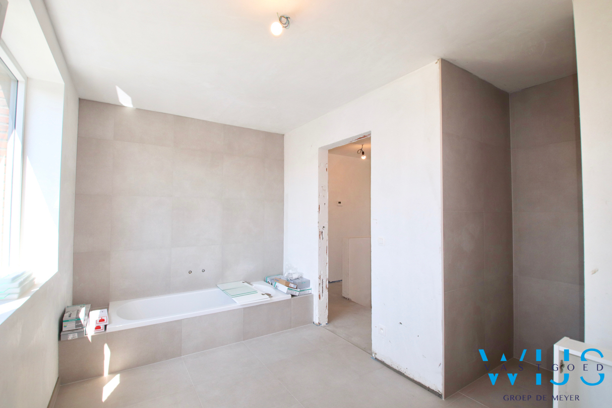 Tijdloze nieuwbouwwoning op TOPlocatie te ASSENEDE! 