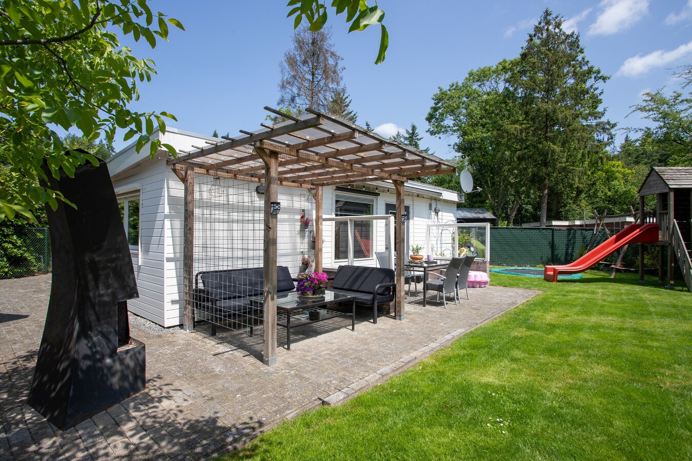 Instapklare recreatiewoning op park 'Brabantse Kempen' te Lage Mierde. 